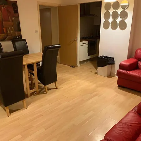 Perfect Airport Apartamento Dublín